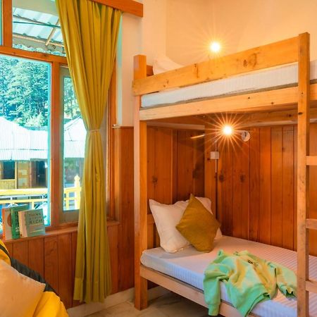 Zostel Shangarh, Kullu Sainj Exteriör bild